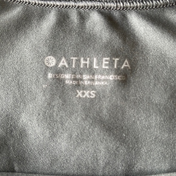 COPY - Athlete razorback tank XXS - Picture 4 of 4